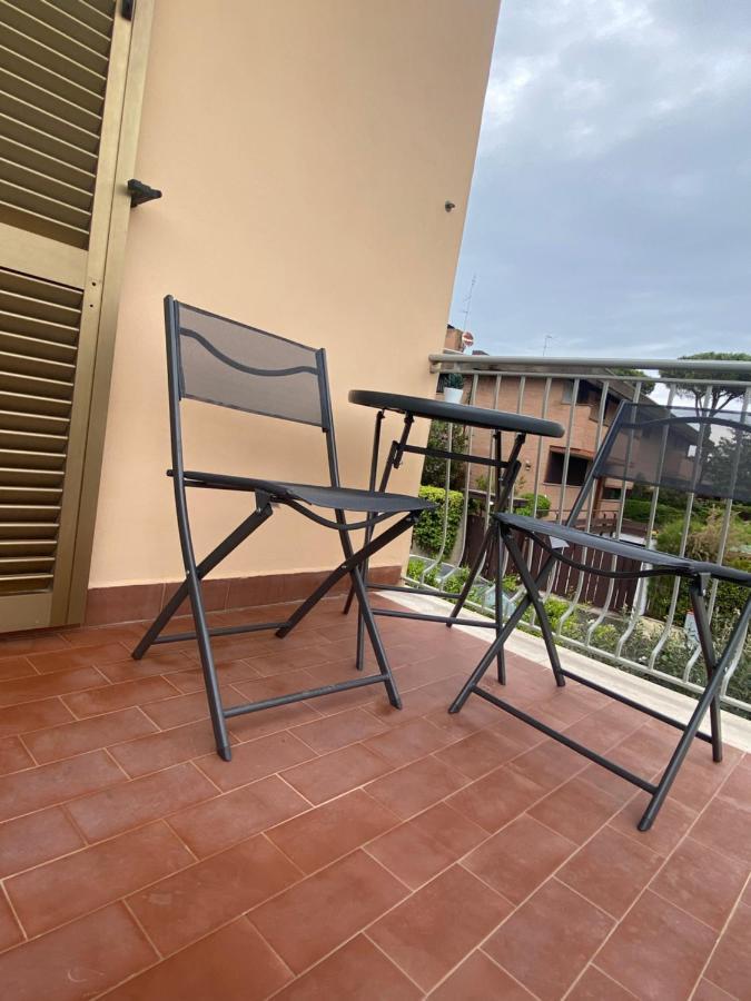 La Casa Di Elia E Italo Apartment Ostia Antica Bagian luar foto
